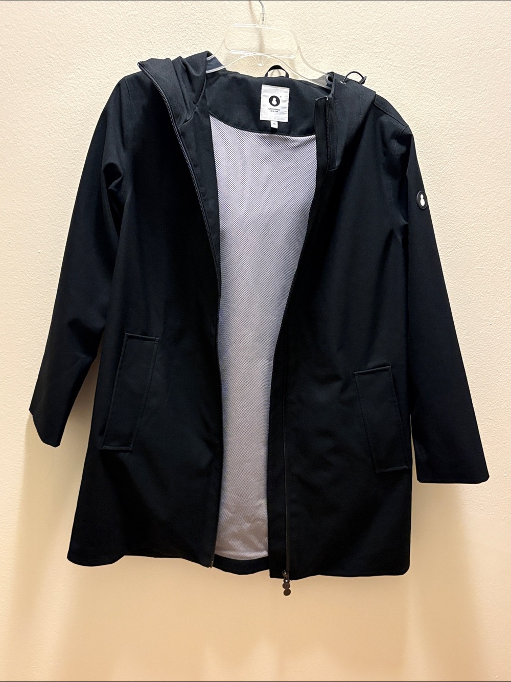 Snowman New York black windbreaker (like new)